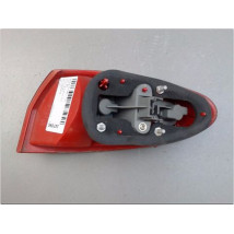 FEU ARRIERE GAUCHE  ALFA ROMEO 147 5P