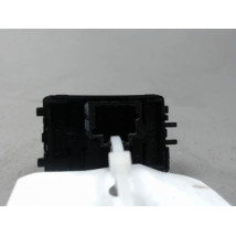 COMMANDE LEVE-GLACE PORTE AVD RENAULT MEGANE