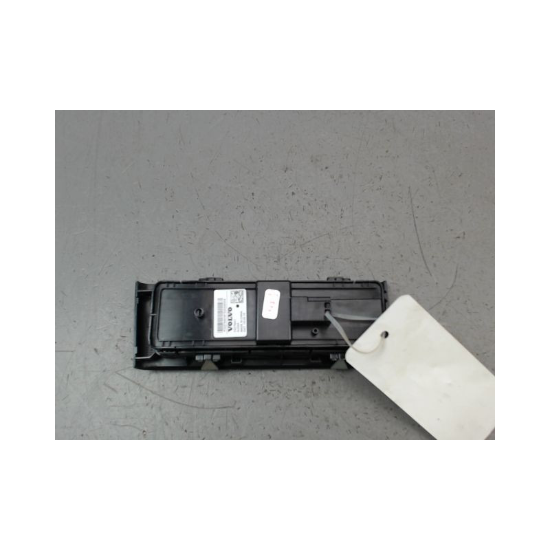 COMMANDE LEVE-GLACE PORTE AVG VOLVO XC40