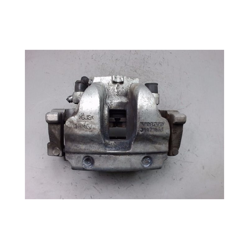 ETRIER DE FREIN AVANT DROIT VOLVO XC40