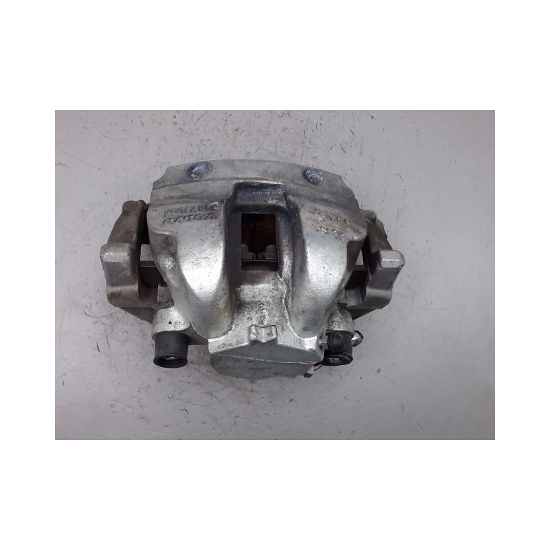 ETRIER DE FREIN AVANT DROIT VOLVO XC40