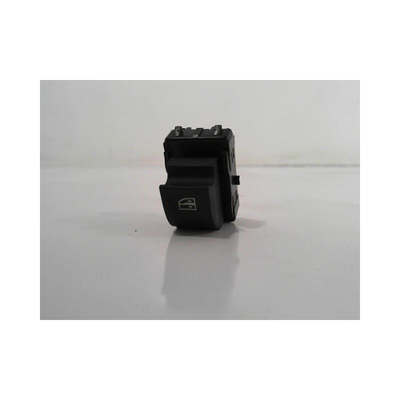 COMMANDE LEVE-GLACE PORTE ARD RENAULT MEGANE III 2008-