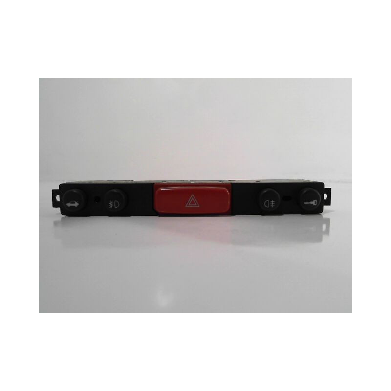 BOUTON DE WARNING ALFA ROMEO 147 5P