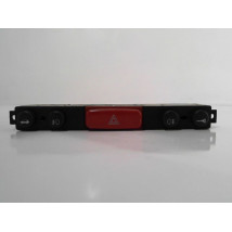 BOUTON DE WARNING ALFA ROMEO 147 5P