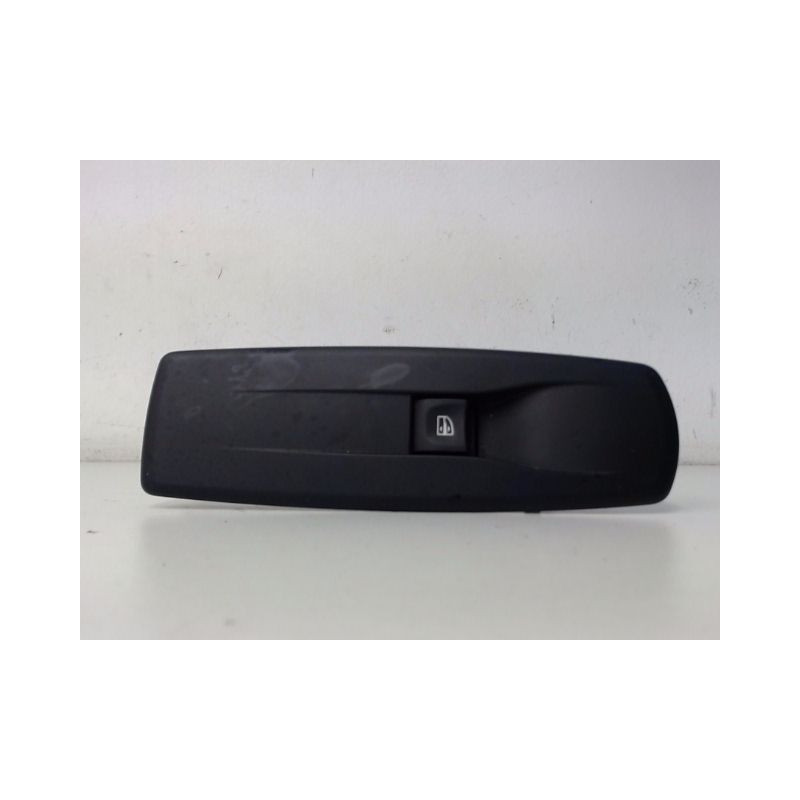 COMMANDE LEVE-GLACE PORTE AVD RENAULT MEGANE III CPE -08