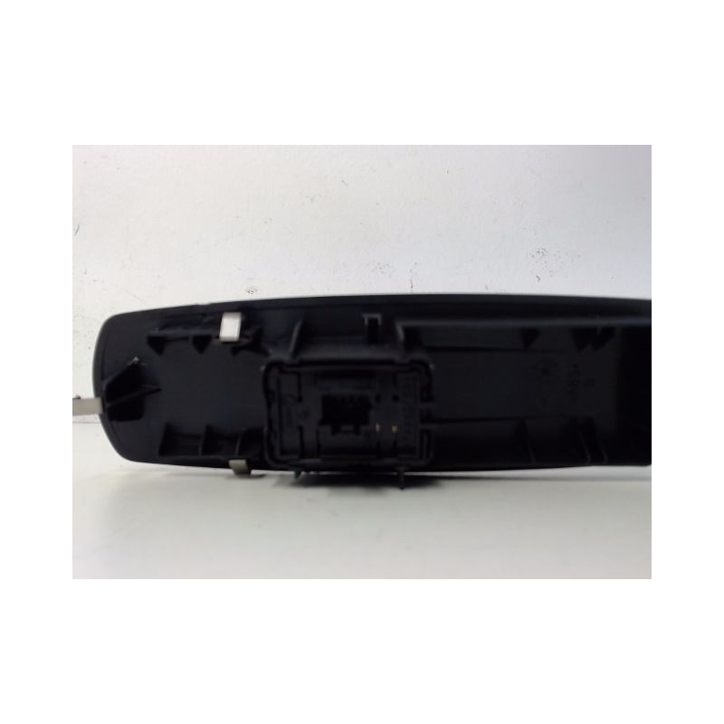 COMMANDE LEVE-GLACE PORTE AVD RENAULT MEGANE III CPE -08