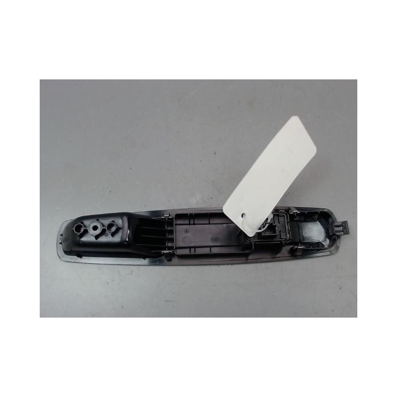 COMMANDE LEVE-GLACE PORTE AVD RENAULT MEGANE III Phase 1 2008-2012