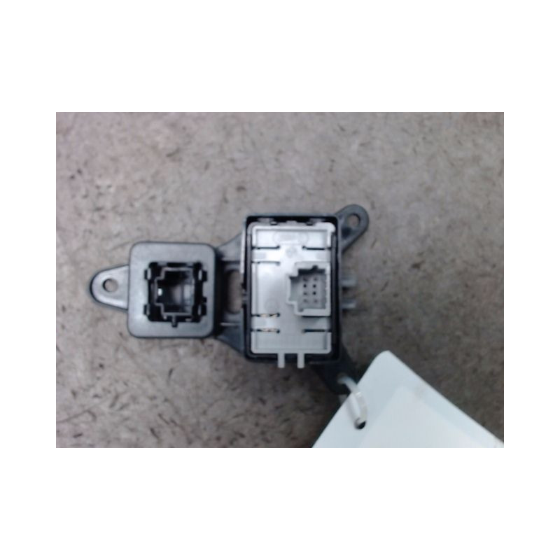 COMMANDE REGULATEUR/LIMITATEUR VITESSE RENAULT CLIO IV 2012-