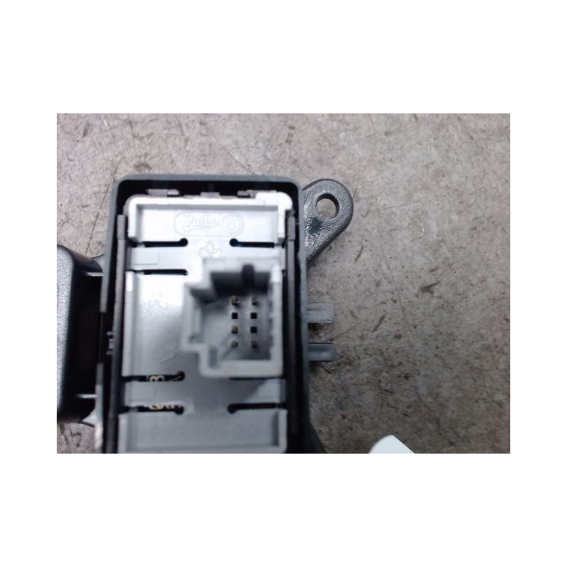 COMMANDE REGULATEUR/LIMITATEUR VITESSE RENAULT CLIO IV 2012-