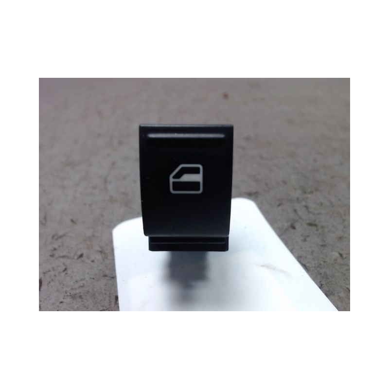 COMMANDE LEVE-GLACE PORTE AVD SEAT LEON 2005-