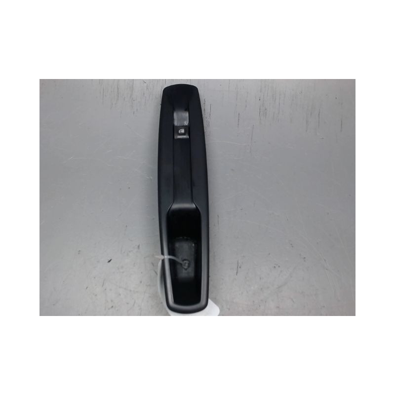COMMANDE LEVE-GLACE PORTE AVD RENAULT MEGANE