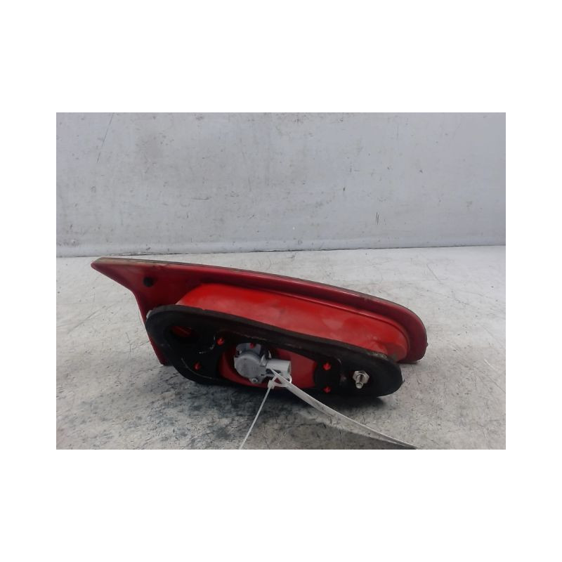 FEU ARRIERE INTERIEUR DROIT ALFA ROMEO 147 2004-
