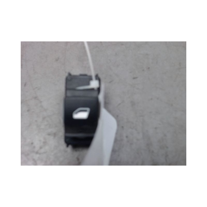 COMMANDE LEVE-GLACE PORTE ARD PEUGEOT 5008 2009-