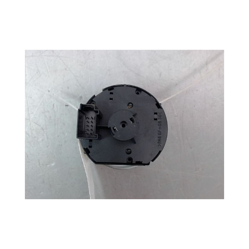 INTERIEUR COMMANDE PHARES VOLKSWAGEN CADDY COMBI 2004-