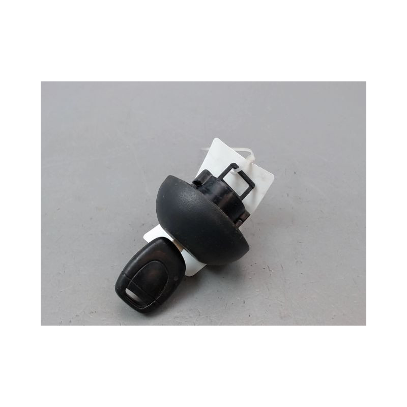 BOUCHON RESERVOIR A CARBURANT RENAULT CLIO II Phase 2 2001-2006
