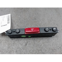 BOUTON DE WARNING ALFA ROMEO 147 5P
