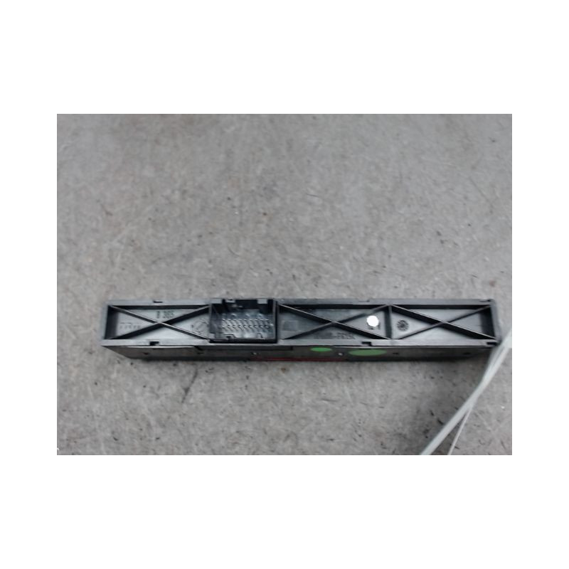 BOUTON DE WARNING ALFA ROMEO 147 5P