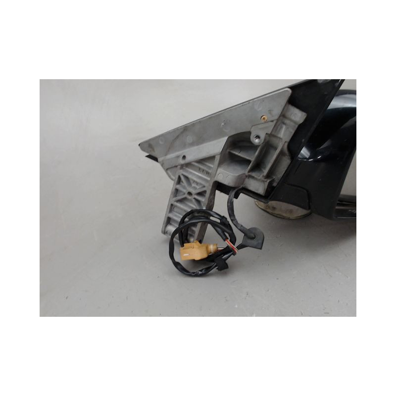 RETROVISEUR EXTERIEUR DROIT AUDI A4