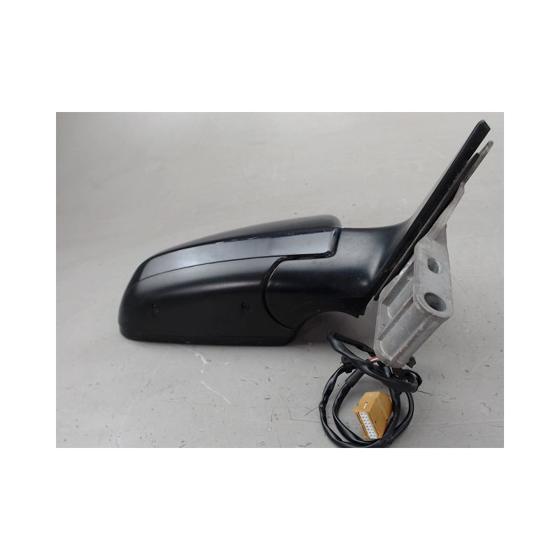 RETROVISEUR EXTERIEUR DROIT AUDI A4