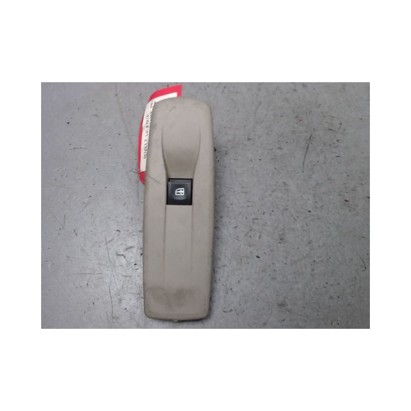 COMMANDE LEVE-GLACE PORTE AVD RENAULT MEGANE 3 PHASE 1 DIESEL