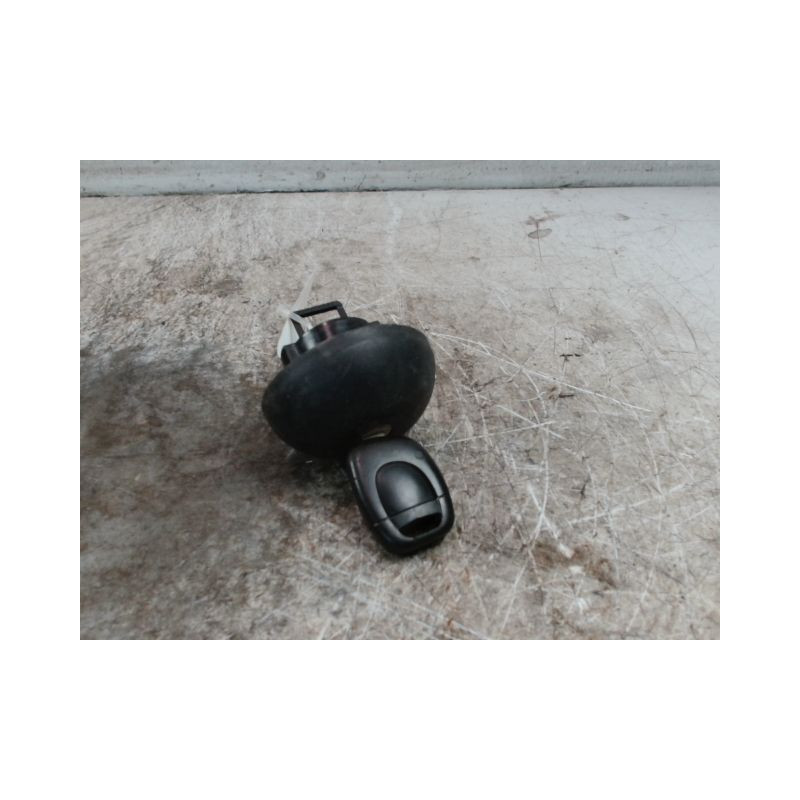BOUCHON RESERVOIR A CARBURANT RENAULT CLIO II PH.2 01-06