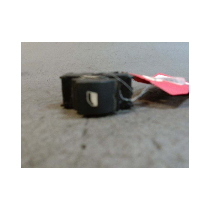 COMMANDE LEVE-GLACE PORTE ARD PEUGEOT 3008 1 PHASE 1 1.6 HDI - 8V TU