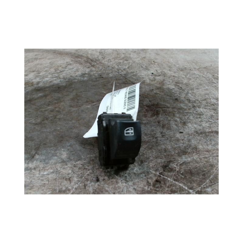 COMMANDE LEVE-GLACE PORTE AVD RENAULT SCENIC III 2009-