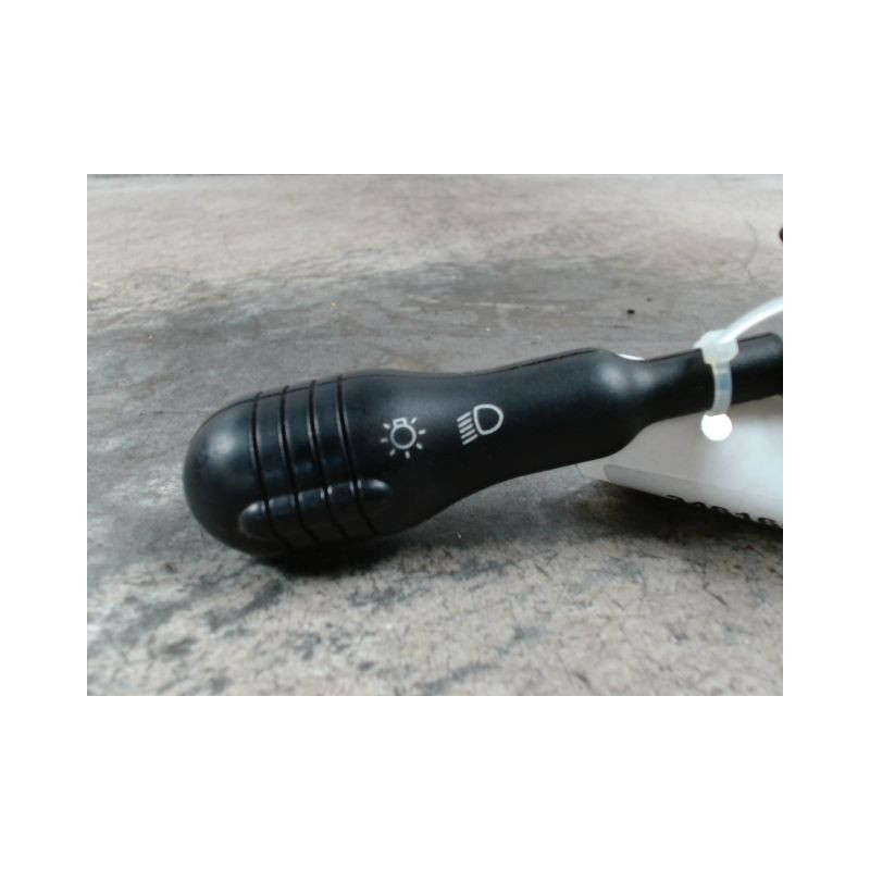 COMMANDE CLIGNOTANT RENAULT 19 92-96