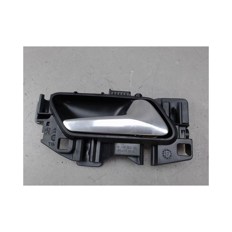 POIGNEE INTERIEURE PORTE AVANT DROIT PEUGEOT 308