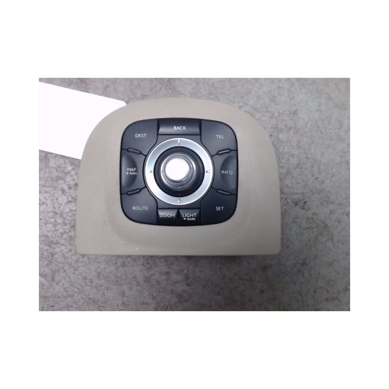 COMMANDE GPS RENAULT SCENIC II PH2 2006-