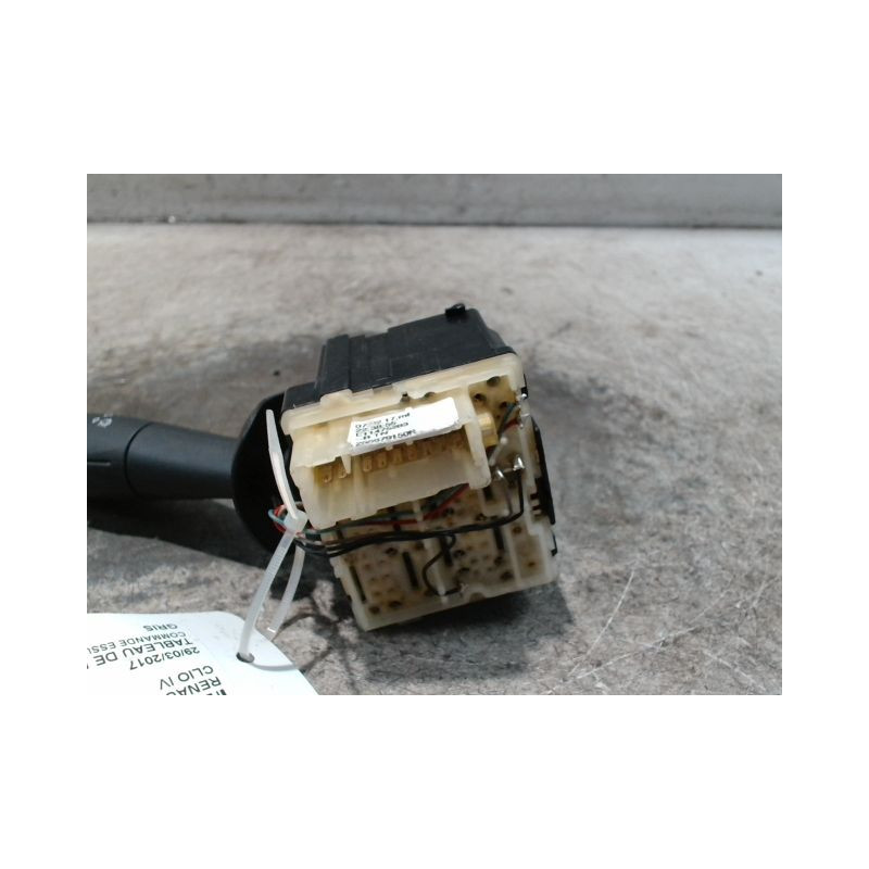 COMMANDE ESSUIE GLACE RENAULT CLIO IV