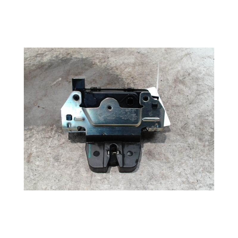 SERRURE HAYON  OPEL ASTRA 2004-
