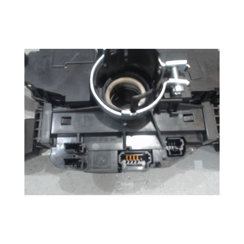 BLOC COMMODOS PEUGEOT 5008
