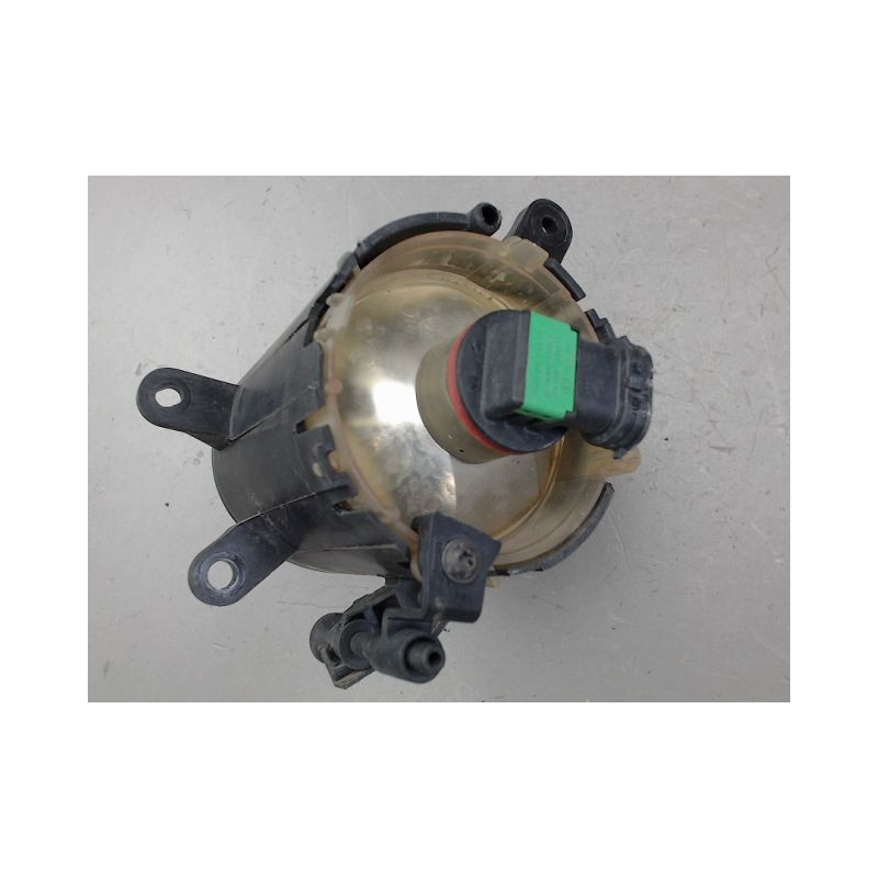 PHARE ANTIBROUILLARD AVANT DROIT AUDI A4