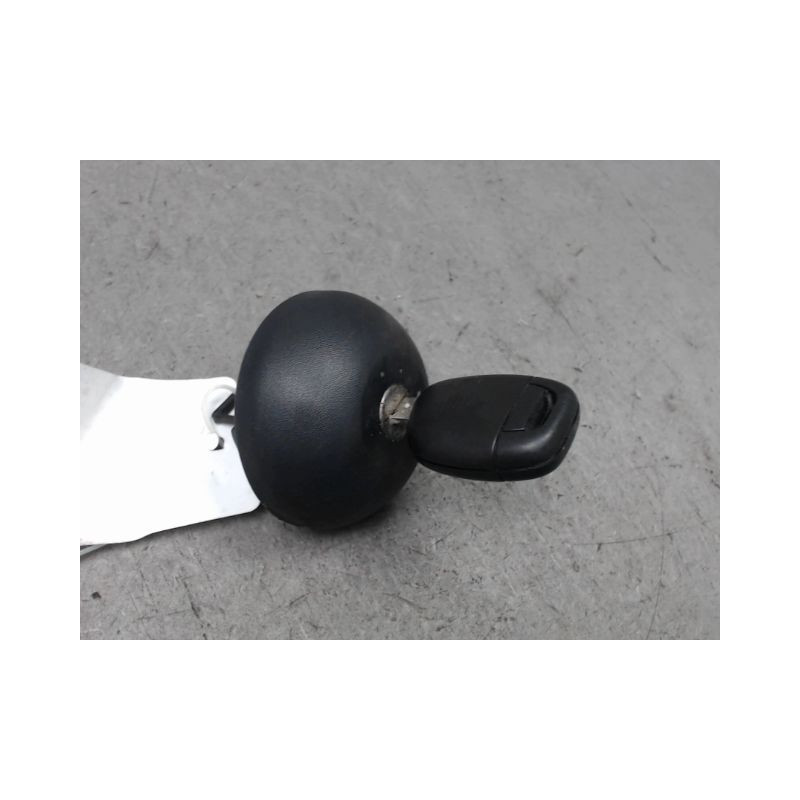 BOUCHON RESERVOIR A CARBURANT RENAULT CLIO II PH.2 01-06