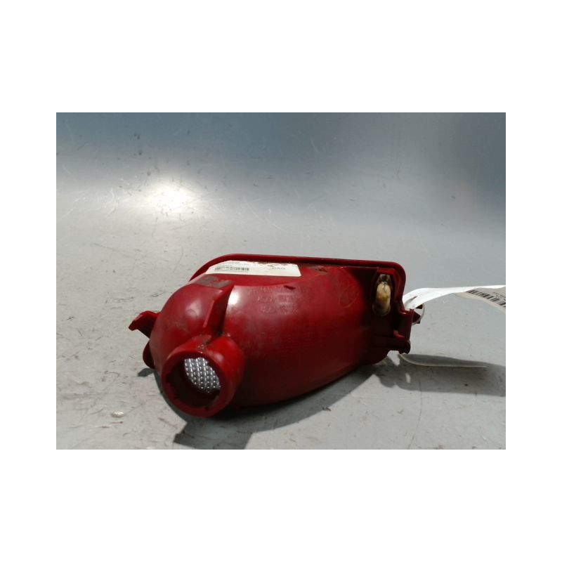 FEU RECUL DROIT CITROEN C4 04-08