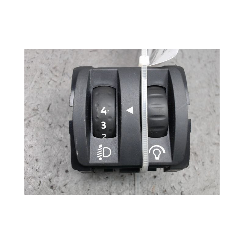 COMMANDE RÉGLAGE HAUTEUR DE PHARE RENAULT ZOE