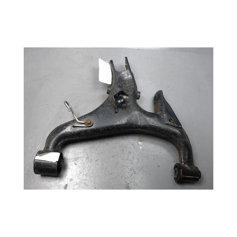 TRIANGLE INFERIEUR ARRIERE DROIT LAND ROVER R.ROVER