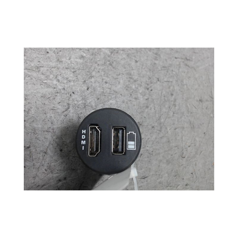 PRISE 12V AV ALFA ROMEO GIULIETTA