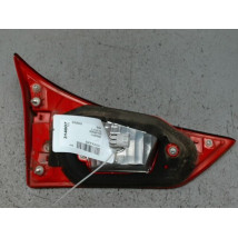 FEU ARRIERE INTERIEUR DROIT TOYOTA AURIS