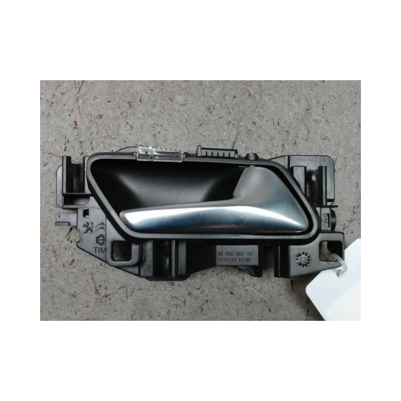 POIGNEE INTERIEURE PORTE AVANT DROIT PEUGEOT 308