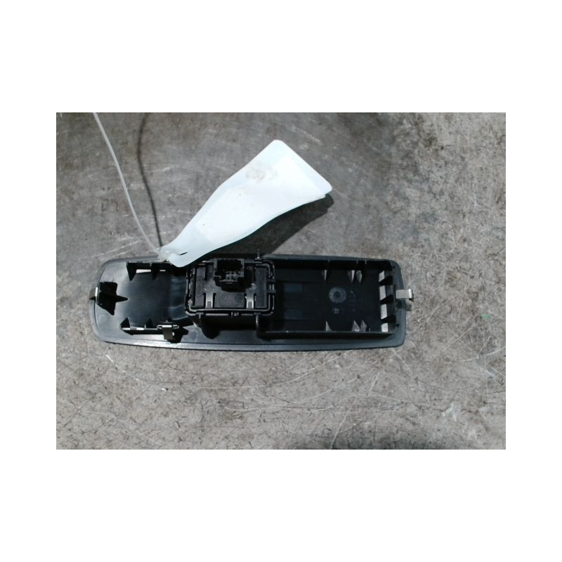 COMMANDE LEVE-GLACE PORTE AVD RENAULT MEGANE III 2008-