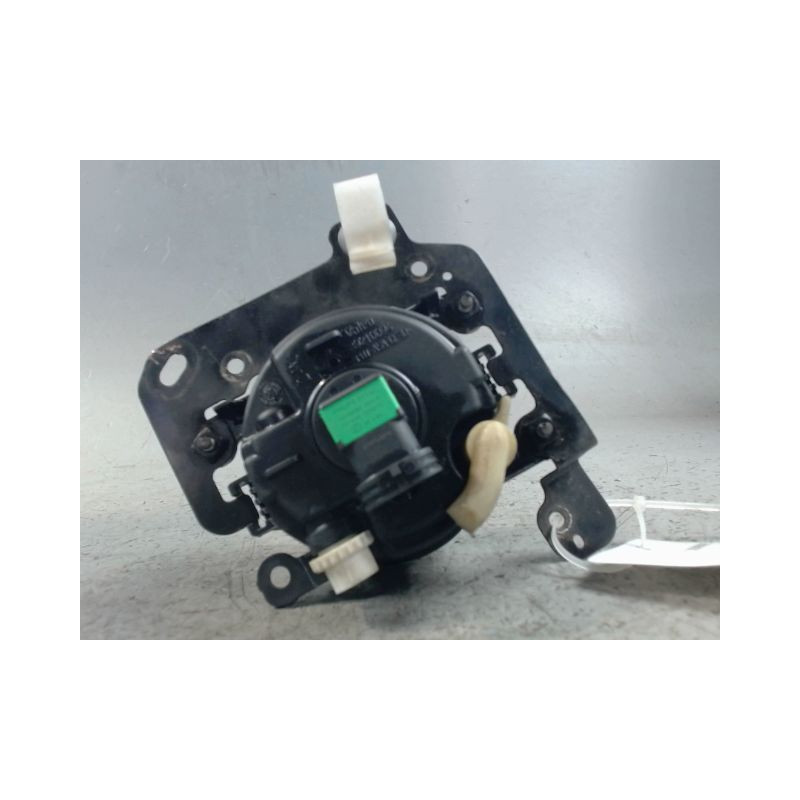 PHARE ANTIBROUILLARD AVANT DROIT PEUGEOT 4007