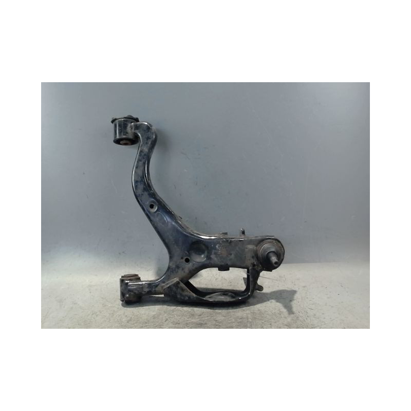 TRIANGLE INFERIEUR AVANT DROIT LAND ROVER RANGE SPORT