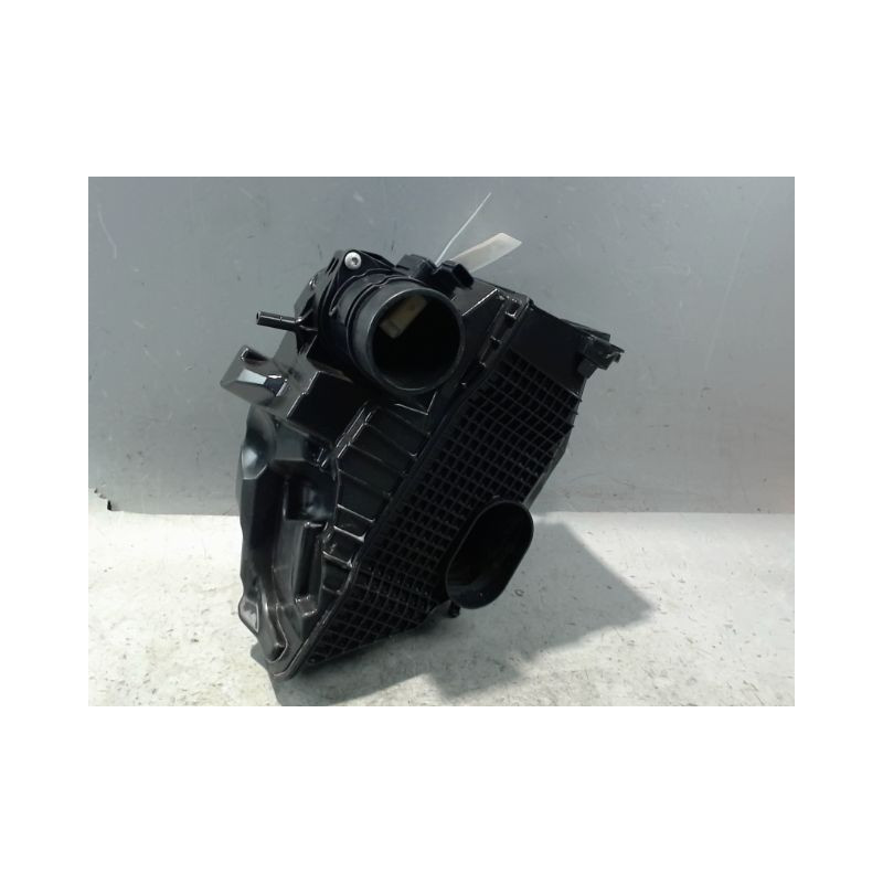 BOITIER FILTRE A AIR RENAULT CLIO IV