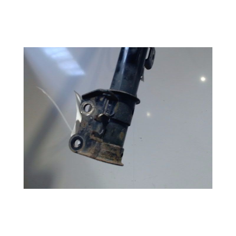 AMORTISSEUR AVANT DROIT OPEL CORSA 2010-