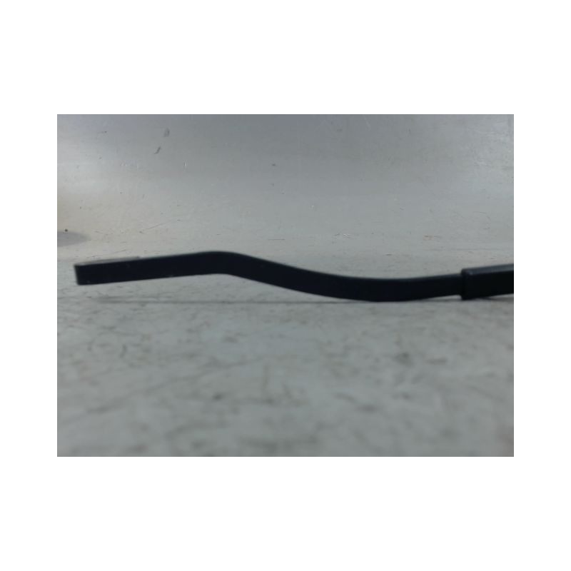 BRAS ESSUIE-GLACE AVANT GAUCHE TOYOTA YARIS II 2010-