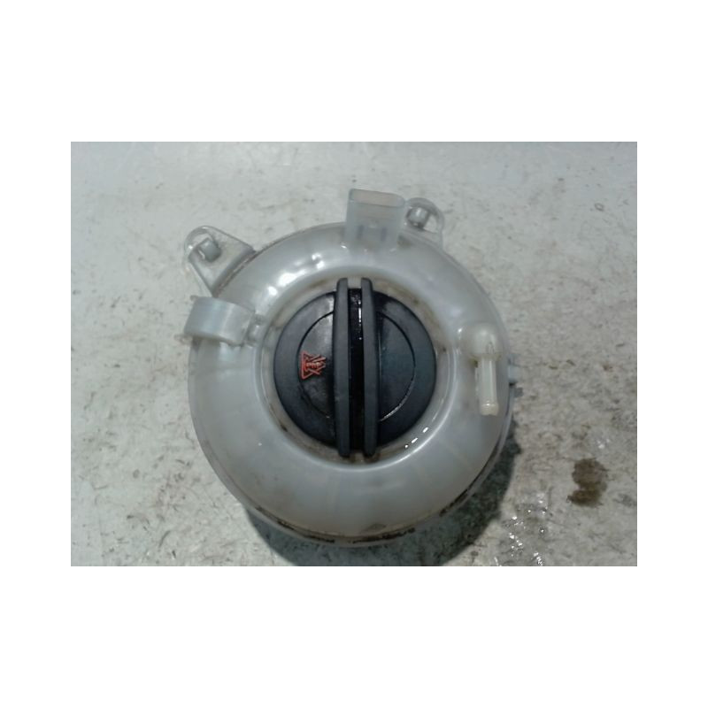 VASE EXPANSION VOLKSWAGEN GOLF