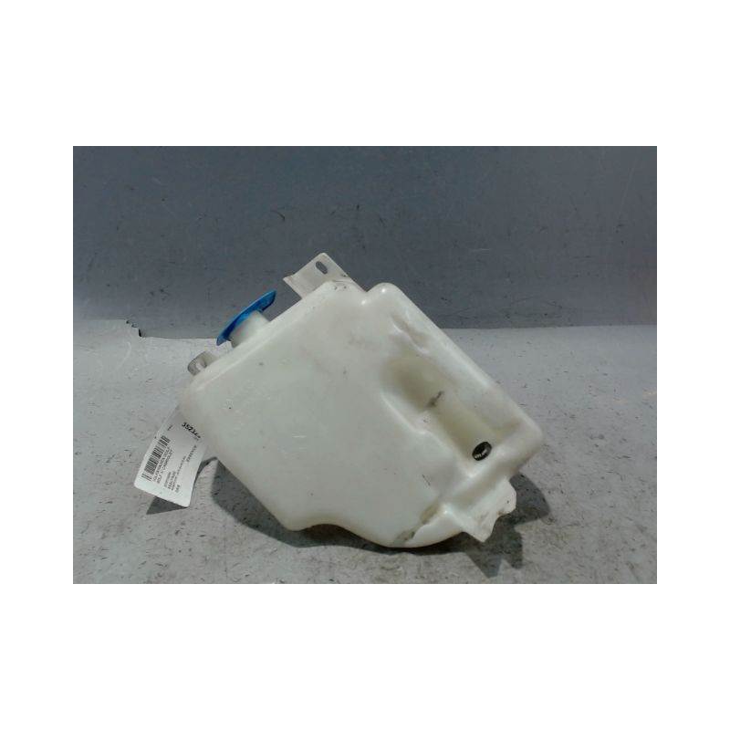 RESERVOIR LAVE-GLACE AVANT VOLKSWAGEN GOLF IV CABRIOLET 98-2004