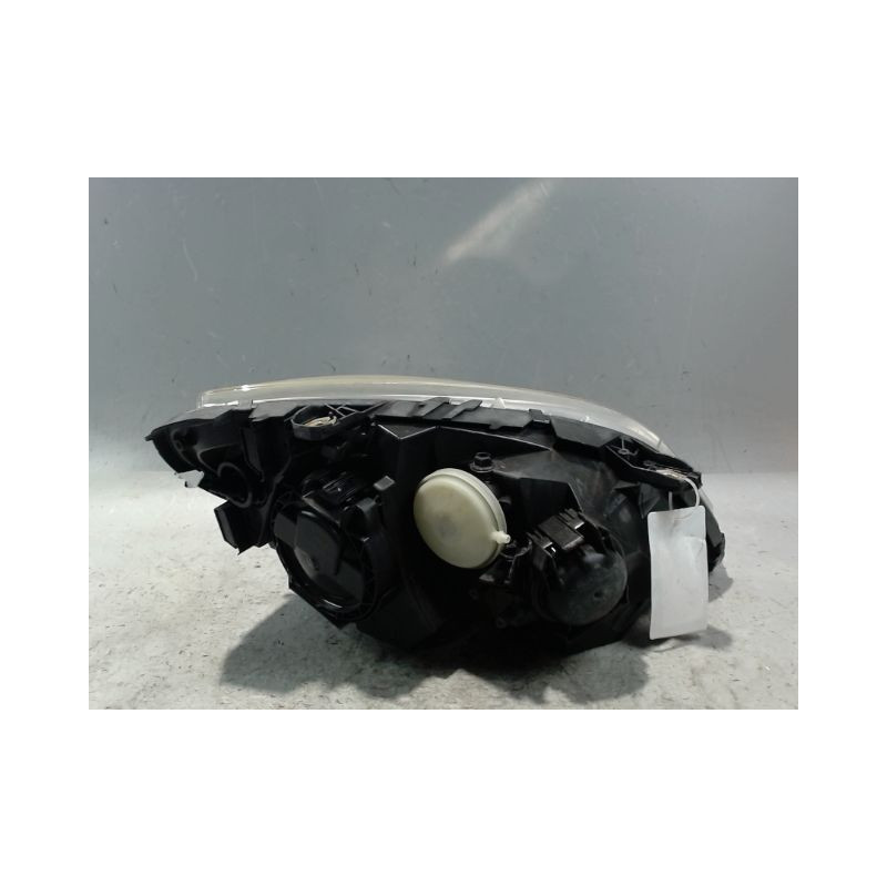 PHARE GAUCHE MERCEDES CLASSE B 05-08
